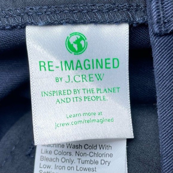 J CREW RE-IMAGINED PREPPY POLISHED RESORT NAVY BLUE SHORTS - 4 - Picture 3 of 6